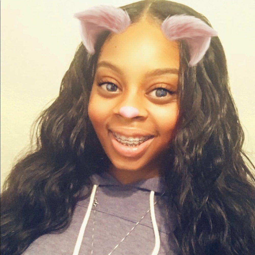 Meet your Posher, Brianna